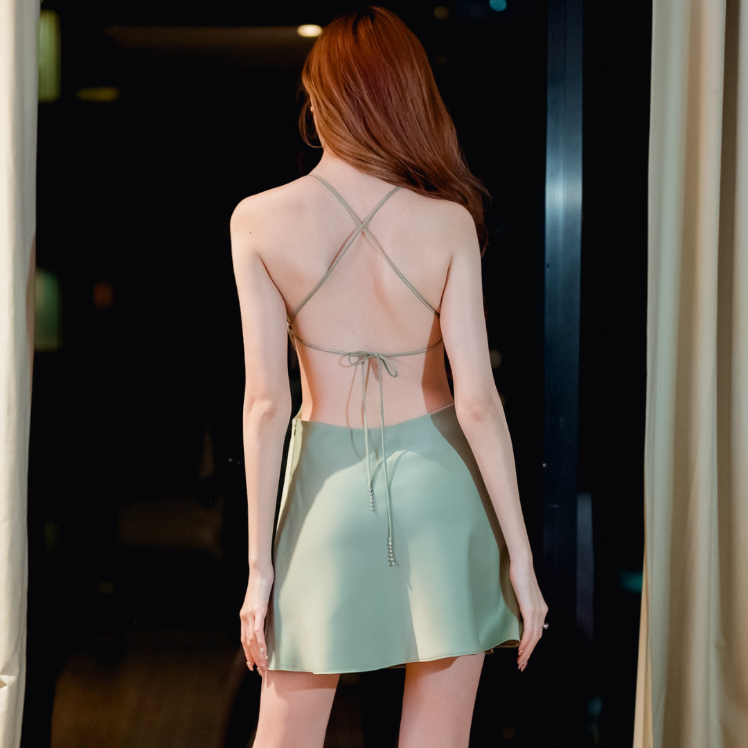 Lism D-079 Satin Dazzle Cut-Out Dress ชุดเดรสซาตินสุดแซ่บ