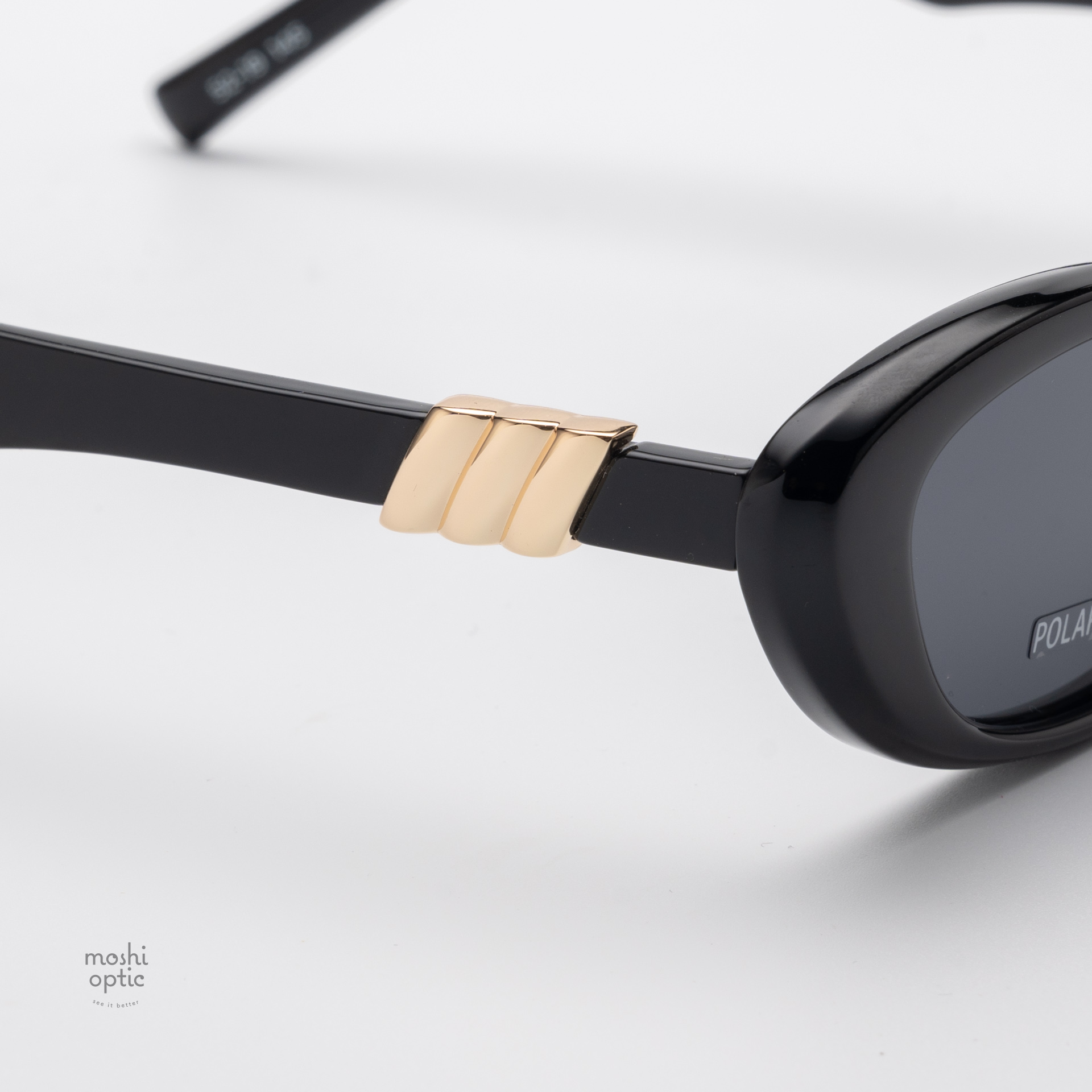 แว่นกันแดด Le Specs LSP2552136 THE WHISPERER Black Polarized