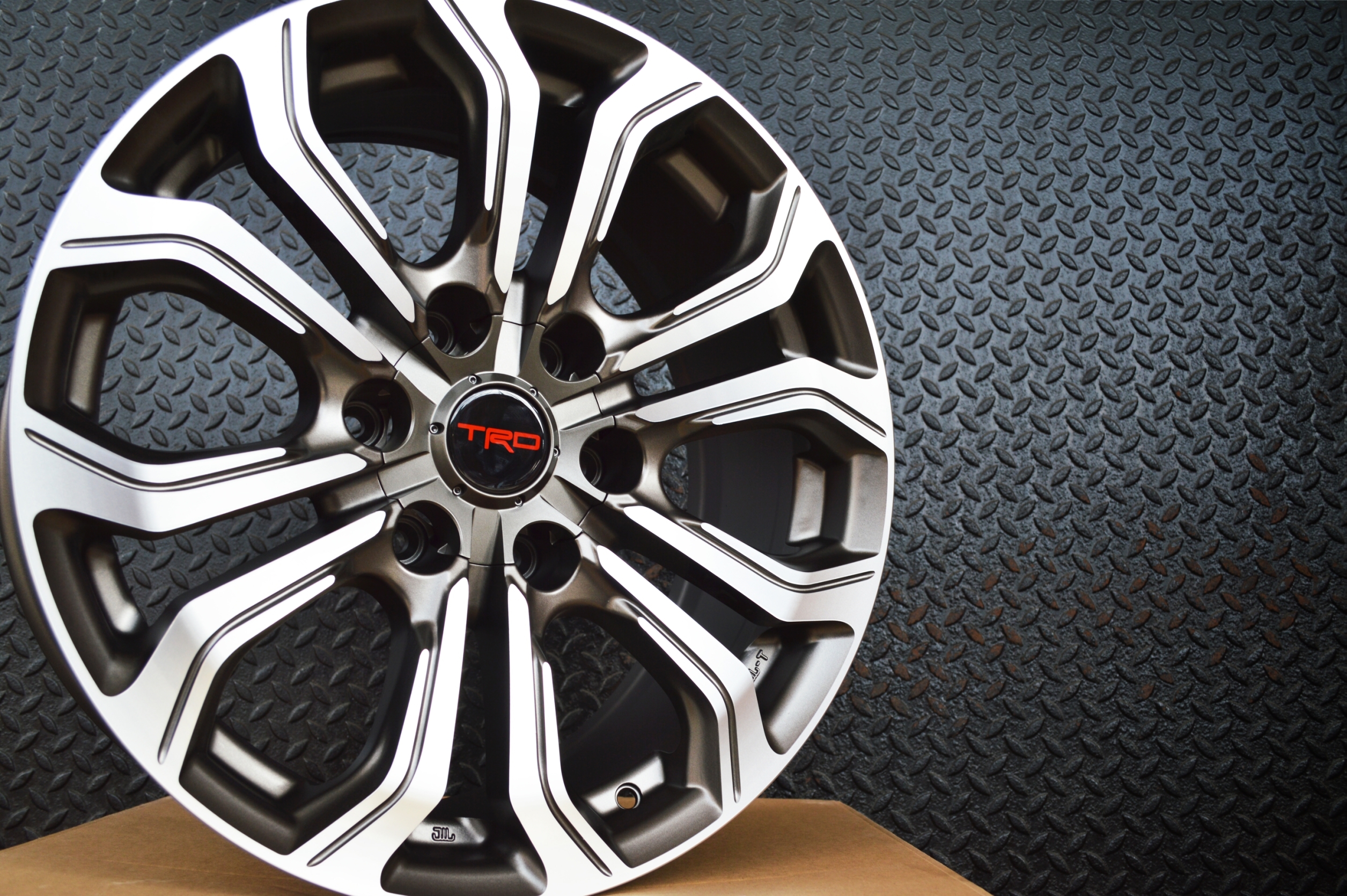 ล้อใหม่TRD 5 ขอบ18 ใหม่แกะกล่อง ราคาถูก