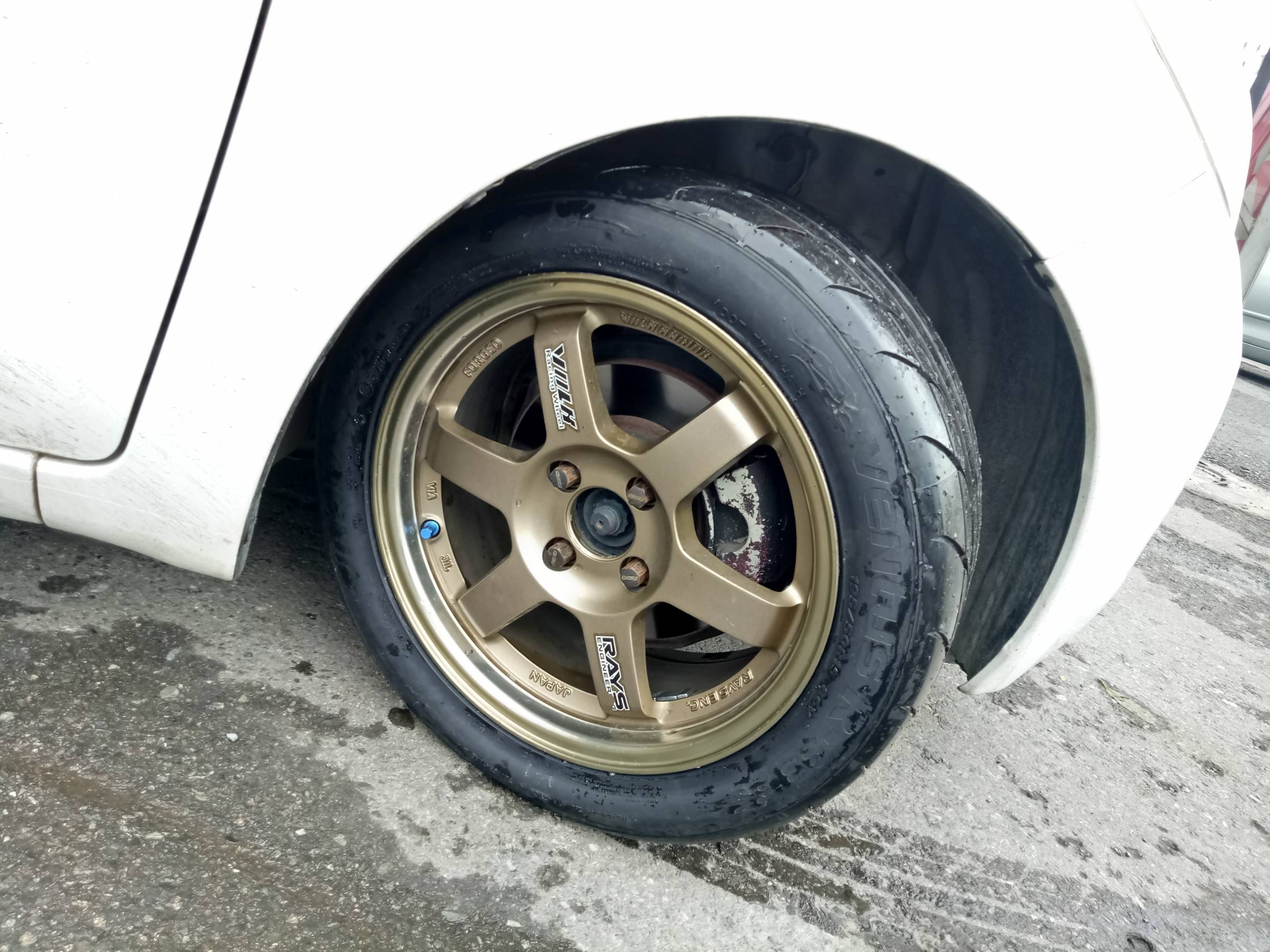 ยางใหม่ HANKOOK RS3 195/50-15 เส้น 2500 บาท ปกติ 3400 บาท