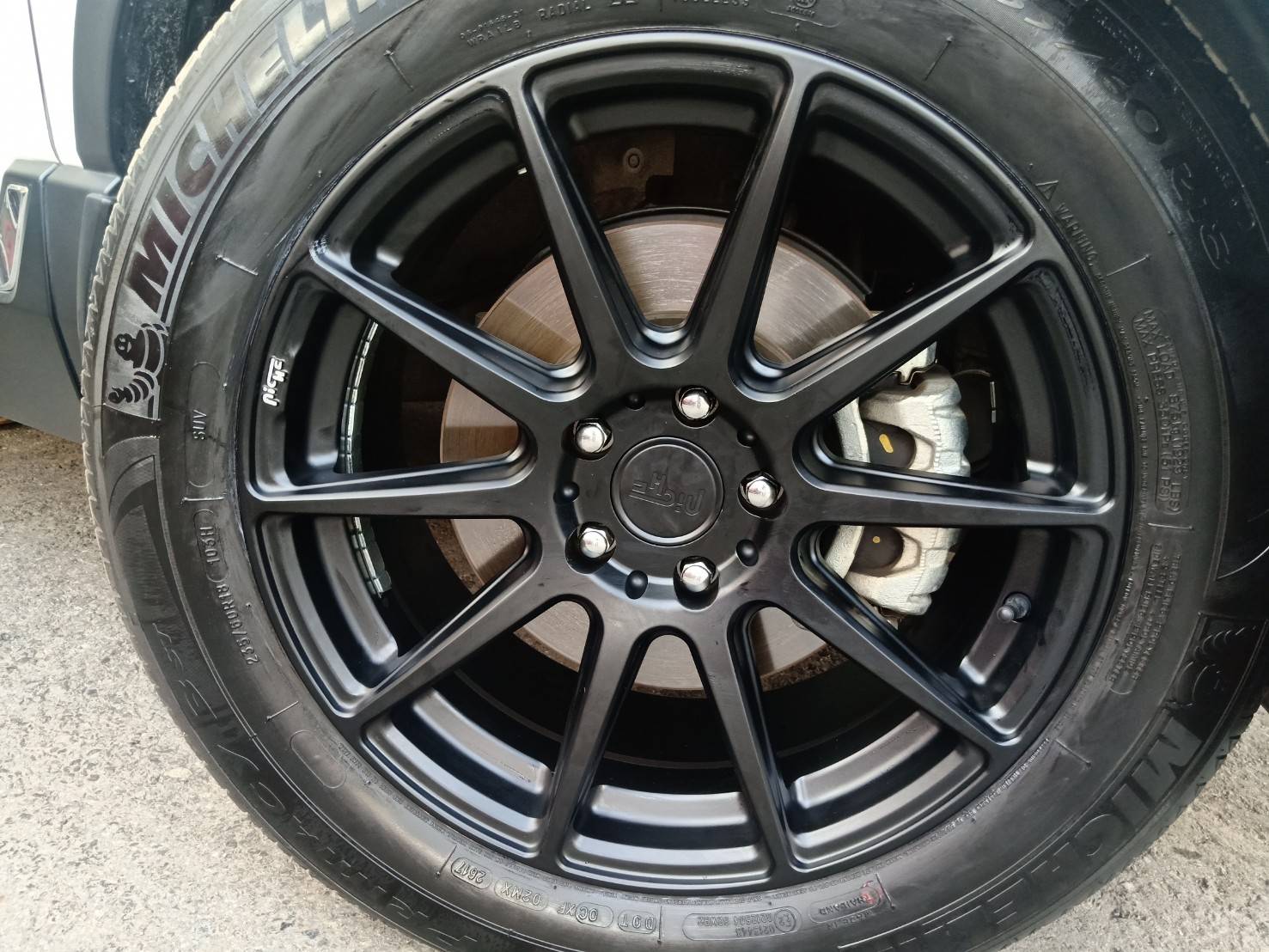 ล้อแท้ NICHE-ESSEN ขอบ18 ราคาโดน