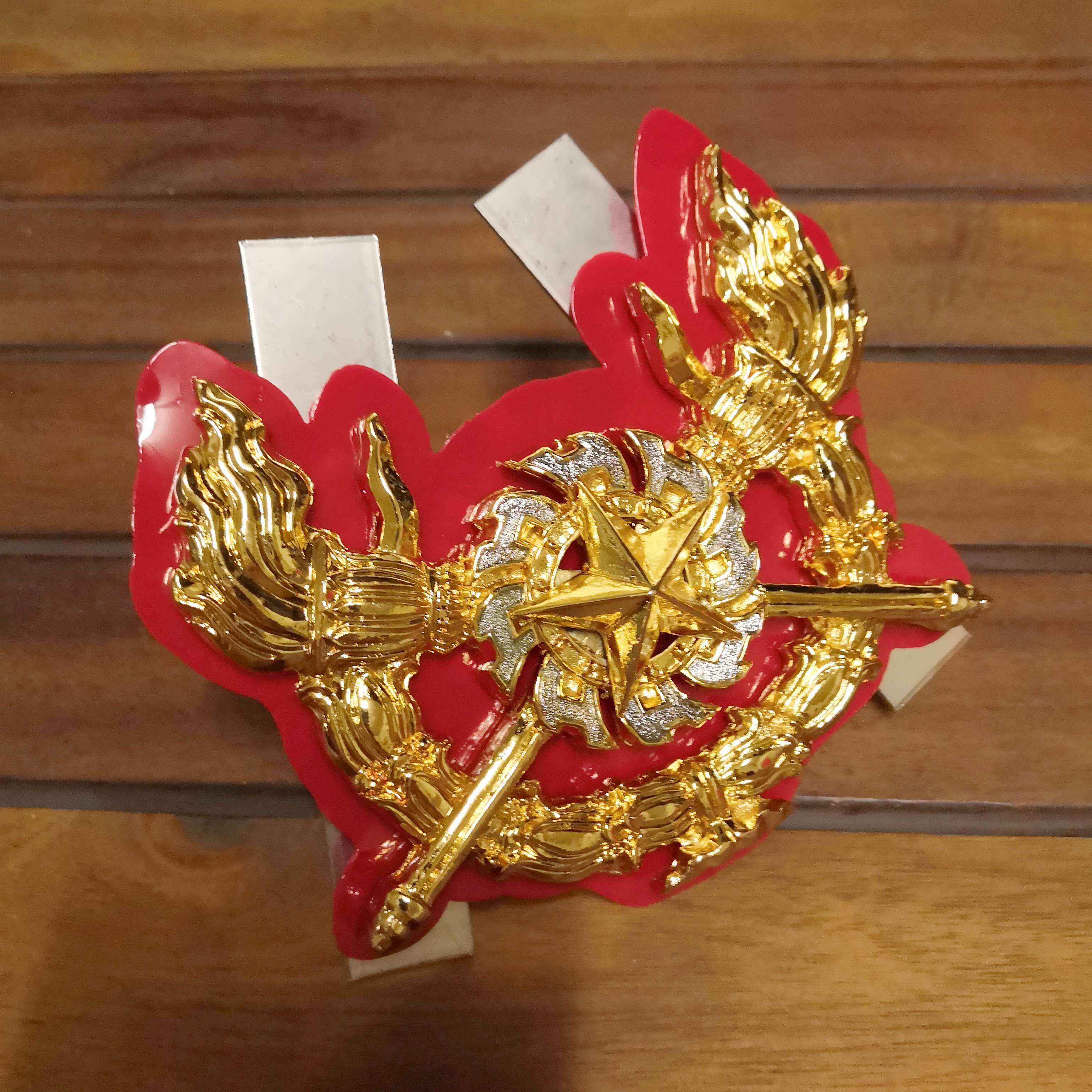 ตราติดหน้ารถ โรงเรียนเตรียมทหาร กว้าง 11 เซน สูง 8.5 เซน