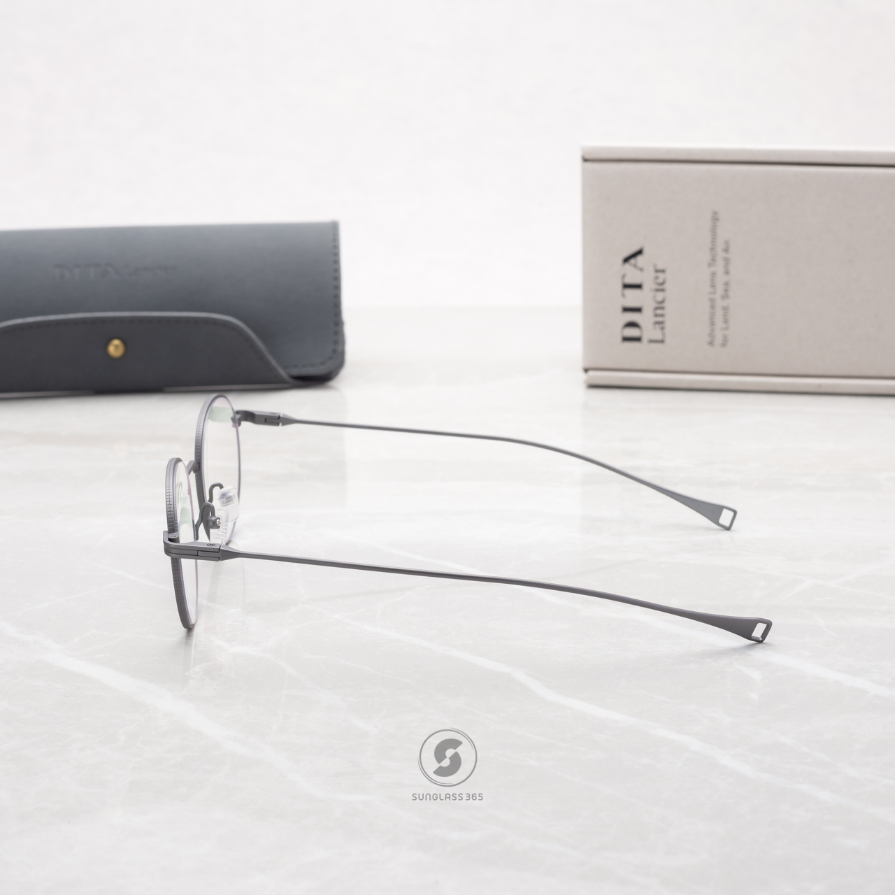 แว่นสายตา DITA LANCIER DLX113 A 03 with Blue Control Lens