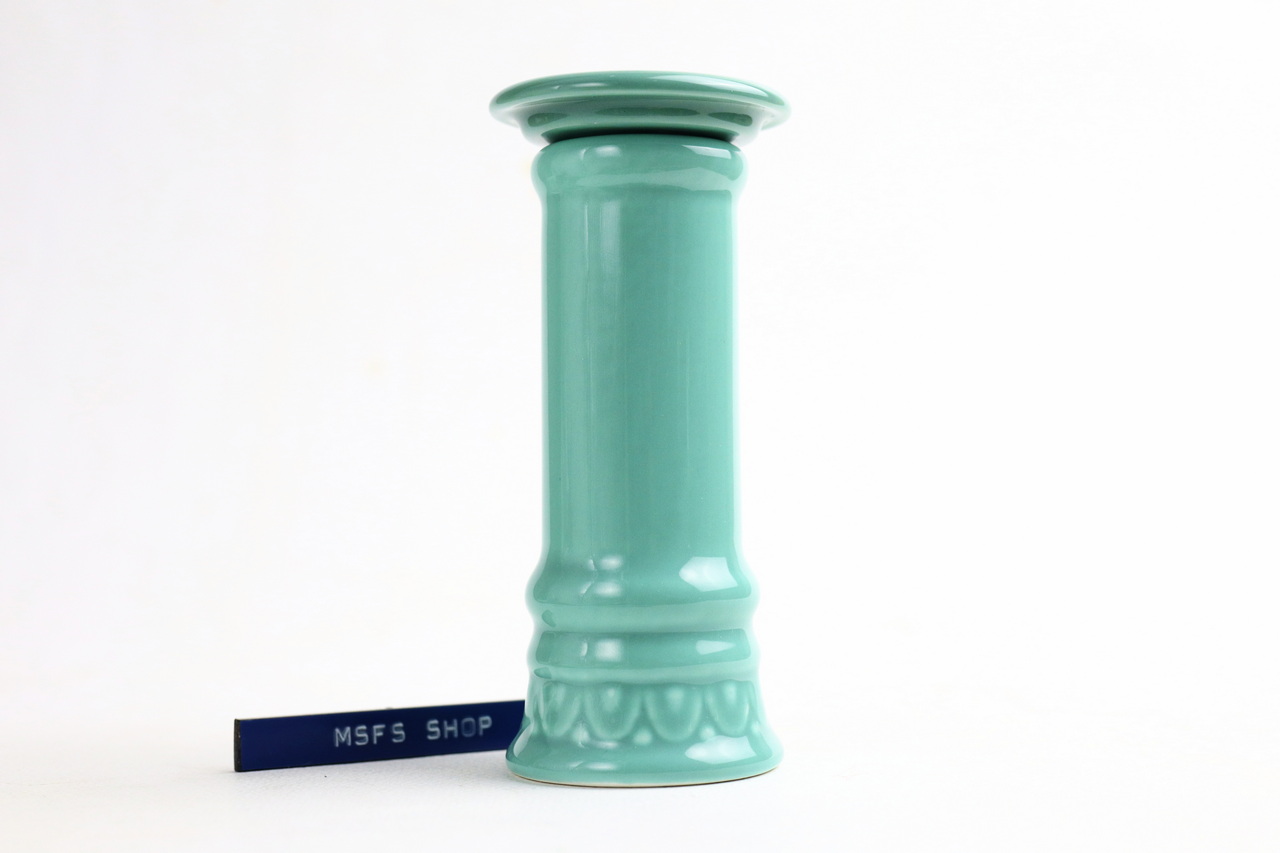 [Vintage] เชิงเทียนเสาเซรามิก สีเขียวอ่อน