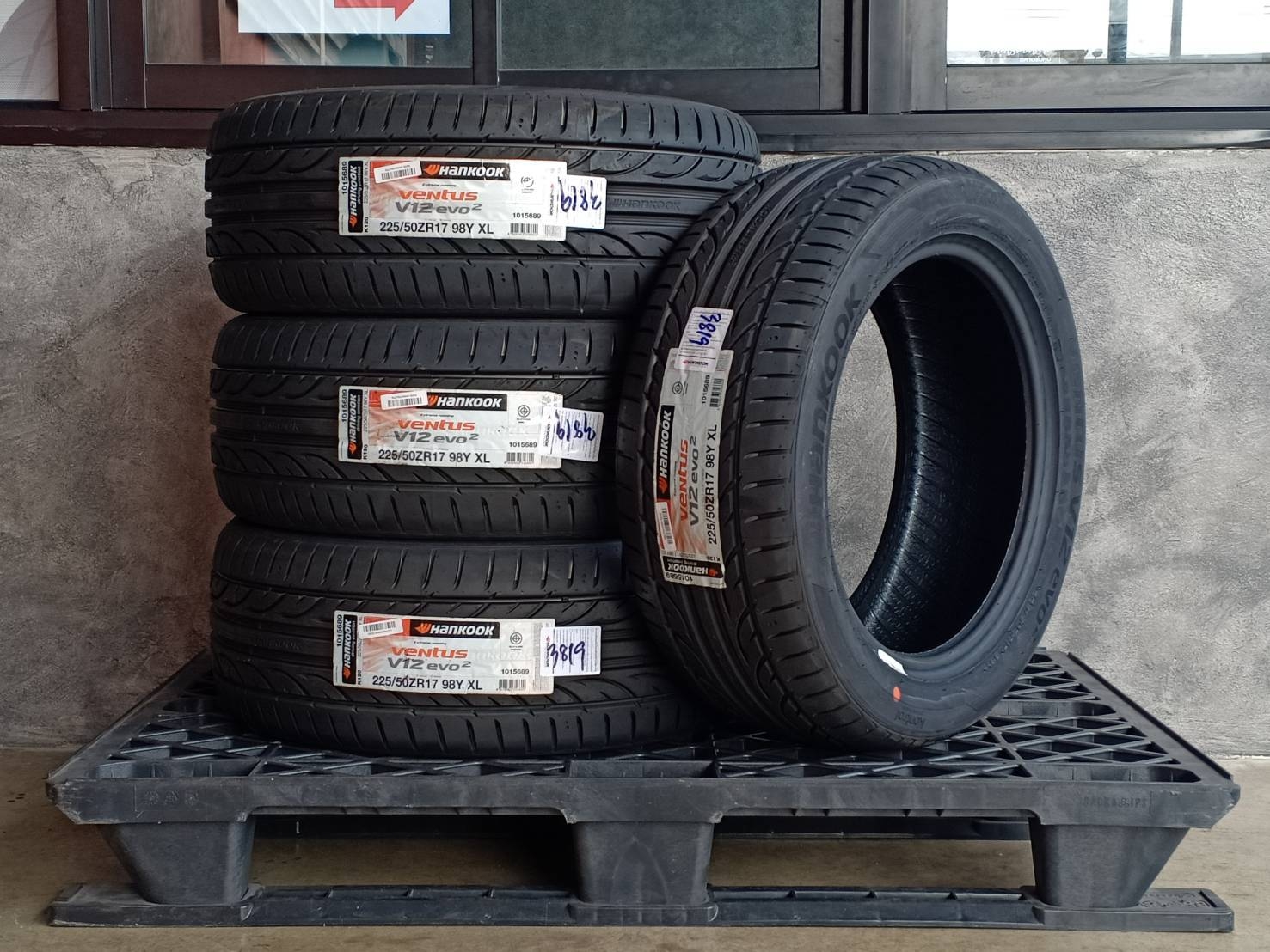 HANKOOK 225/50ZR17 VENTUS V12 EVO2 98Y XL MADE IN KOREA