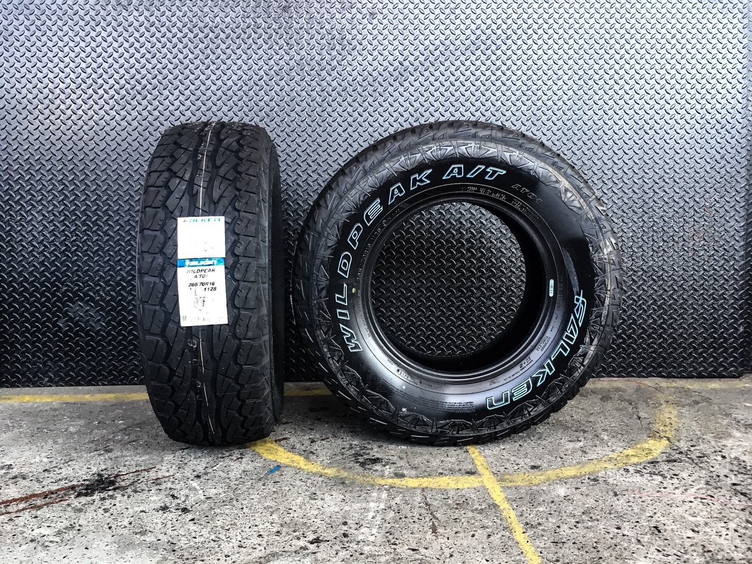 FALKEN WILDPEAK A/T01 265-70-16 ปี18 ใหม่ล่าสุด ราคาโปรโมชั่น