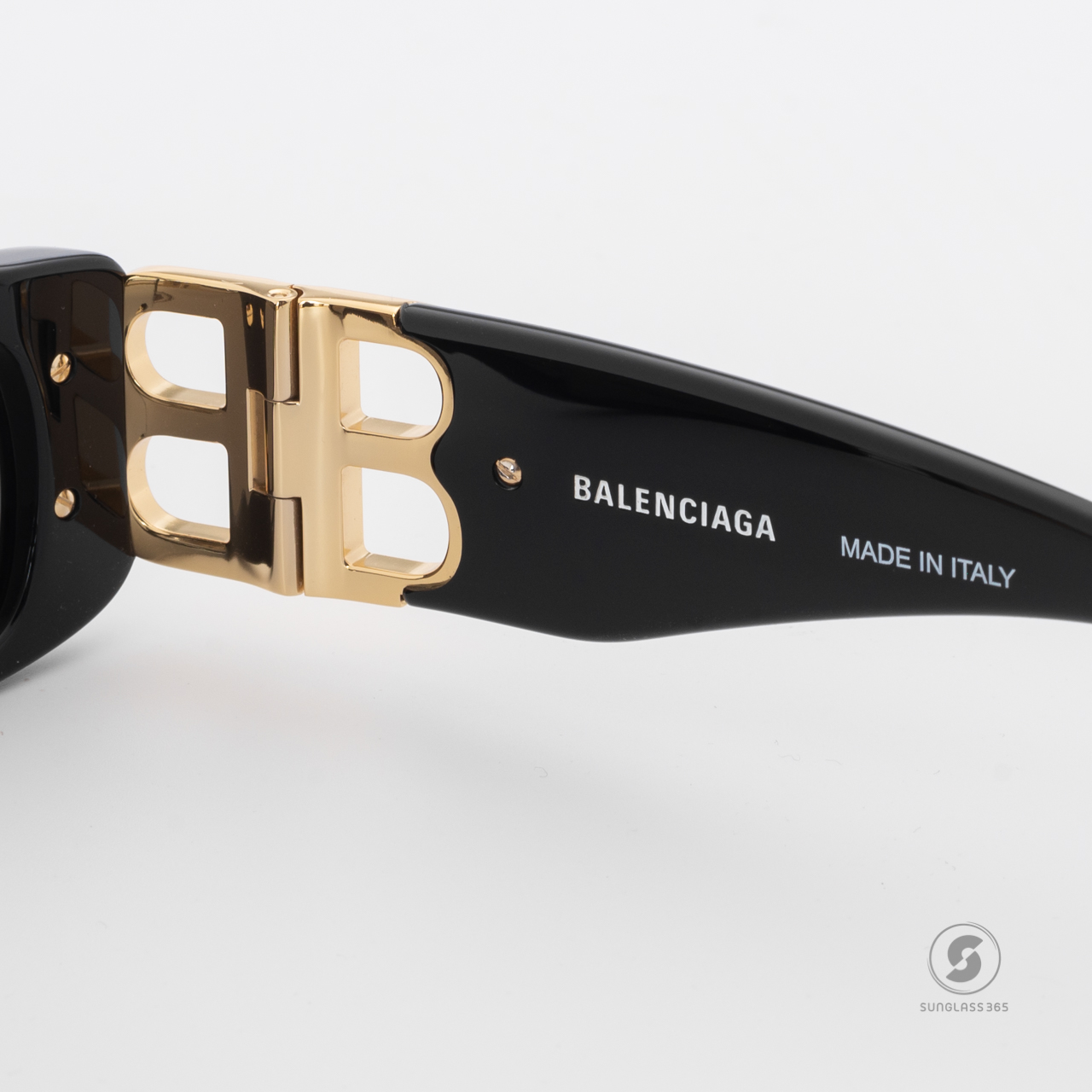 แว่นกันแดด Balenciaga Dynasty Rectangle BB0096S 001