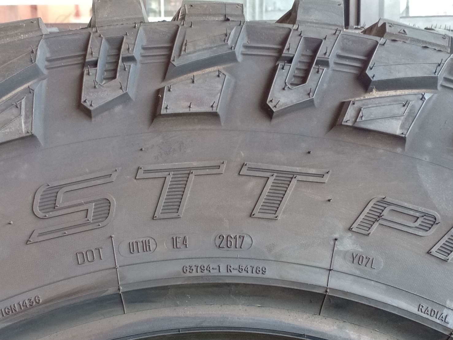 COOPER STTPRO 37x12.5R20 ยางใหม่ปี17