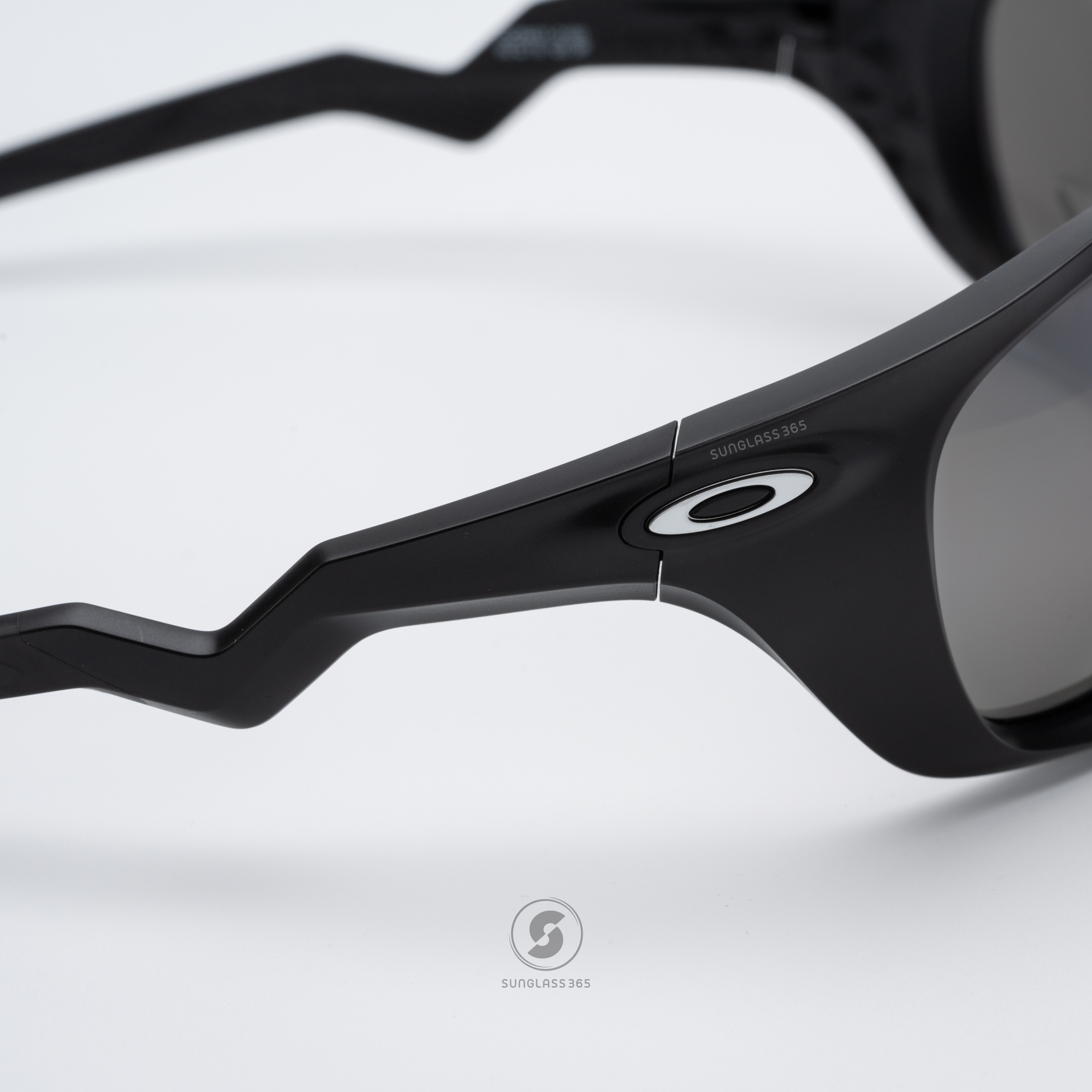 OAKLEY Lateralis OO9431-02 Matte Black Ink Prizm Grey