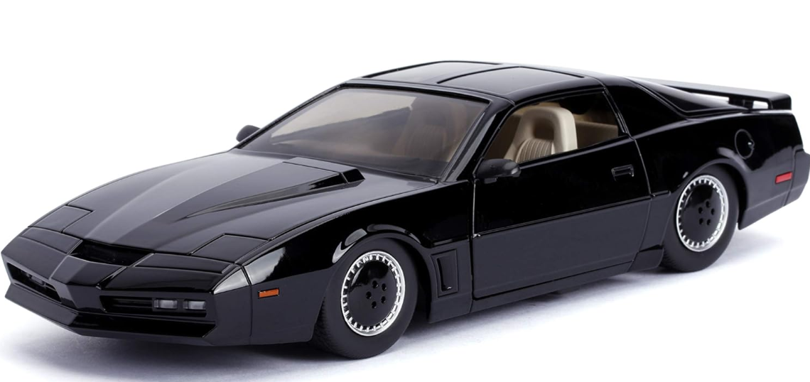 พรีออเดอร์ โมเดลรถ โมเดลรถยนต์ knight rider 1982 Pontiac Firebird 1:24