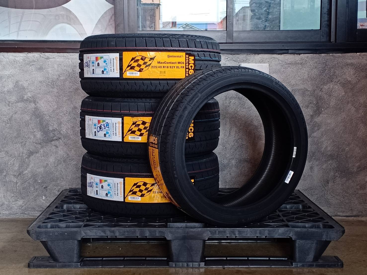 CONTINENTAL 225/40R18 CONTACT MC6 92Y XL MADE IN THAILAND