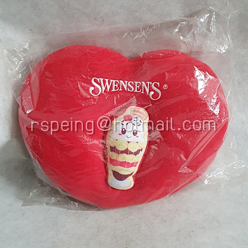 หมอนiรูปหัวใจ Swensen's