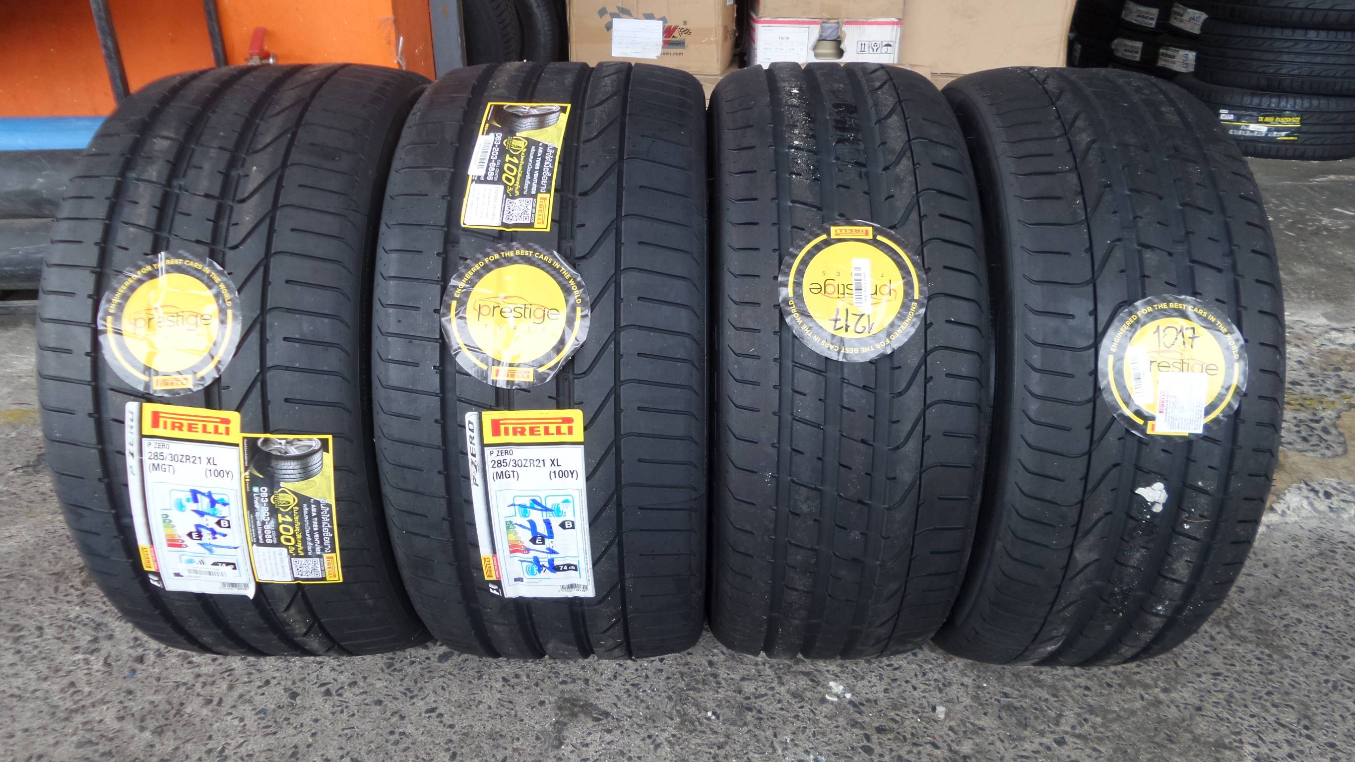 PIRELLI ZERO 285/30-21 เส้น 21000 ปี17