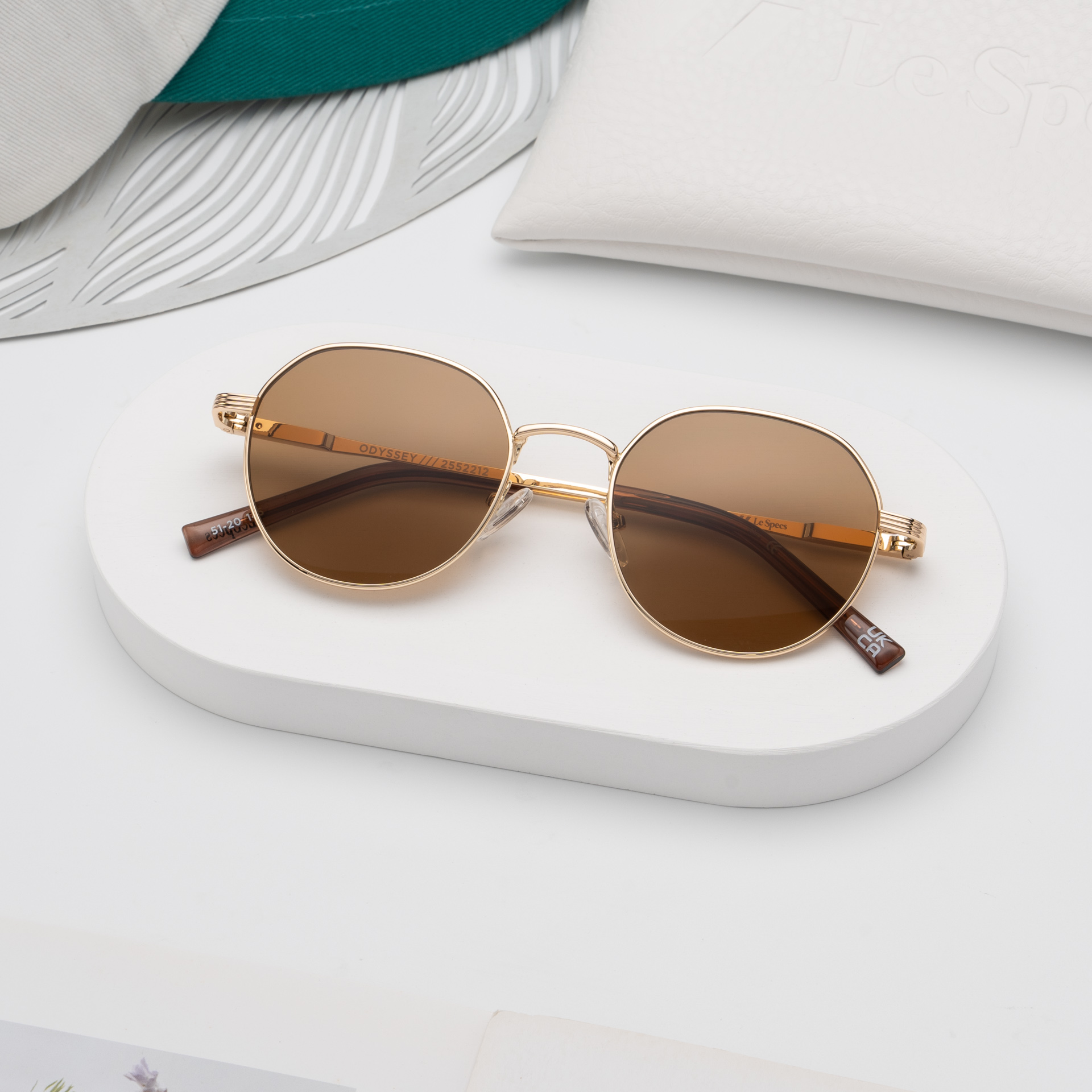 แว่นกันแดด Le Specs LSP2552212 ODYSSEY Gold Light Brown