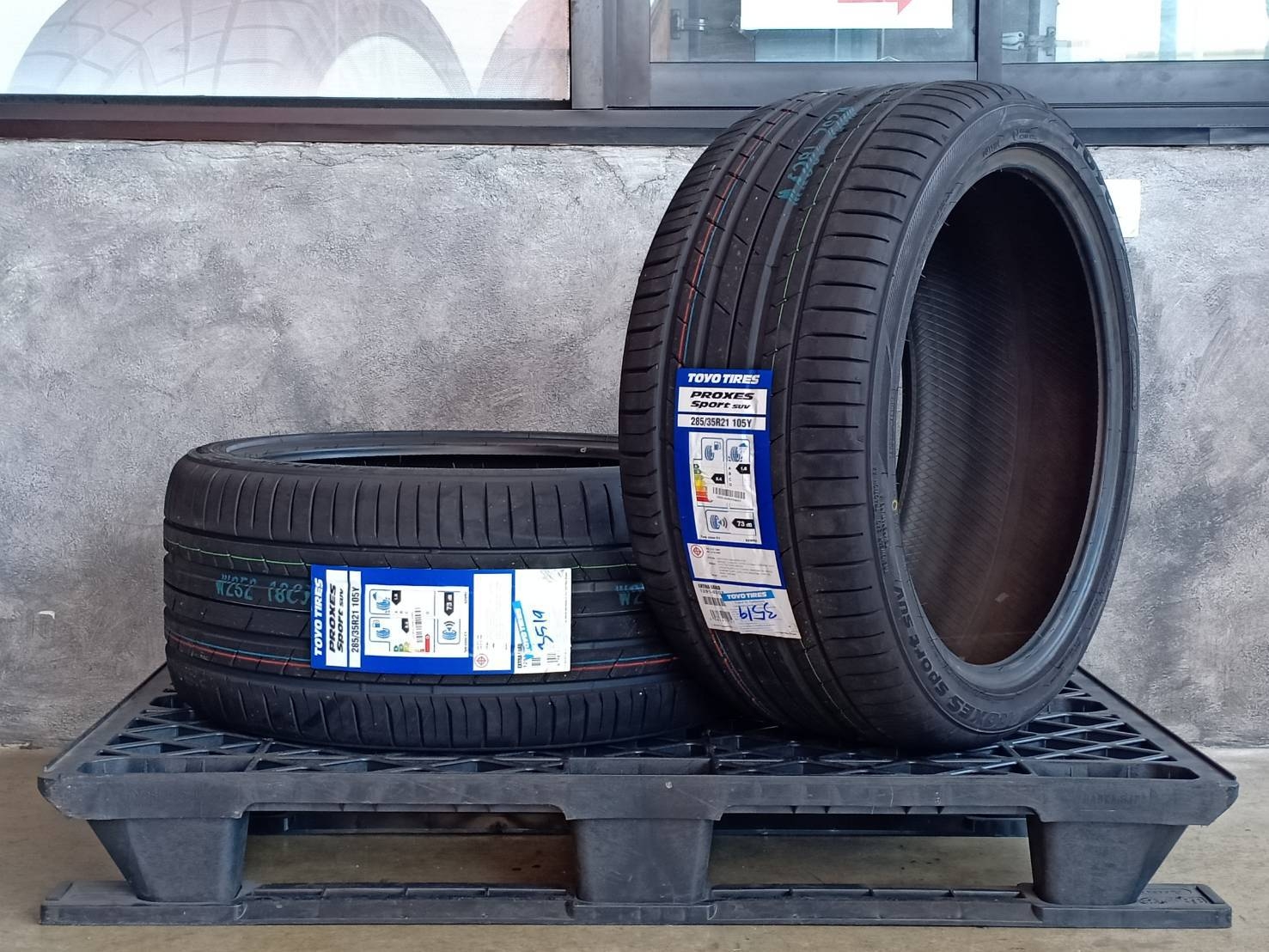 TOYO 285/35R21 PROXES SPORT SUV 105Y MADE IN JAPAN