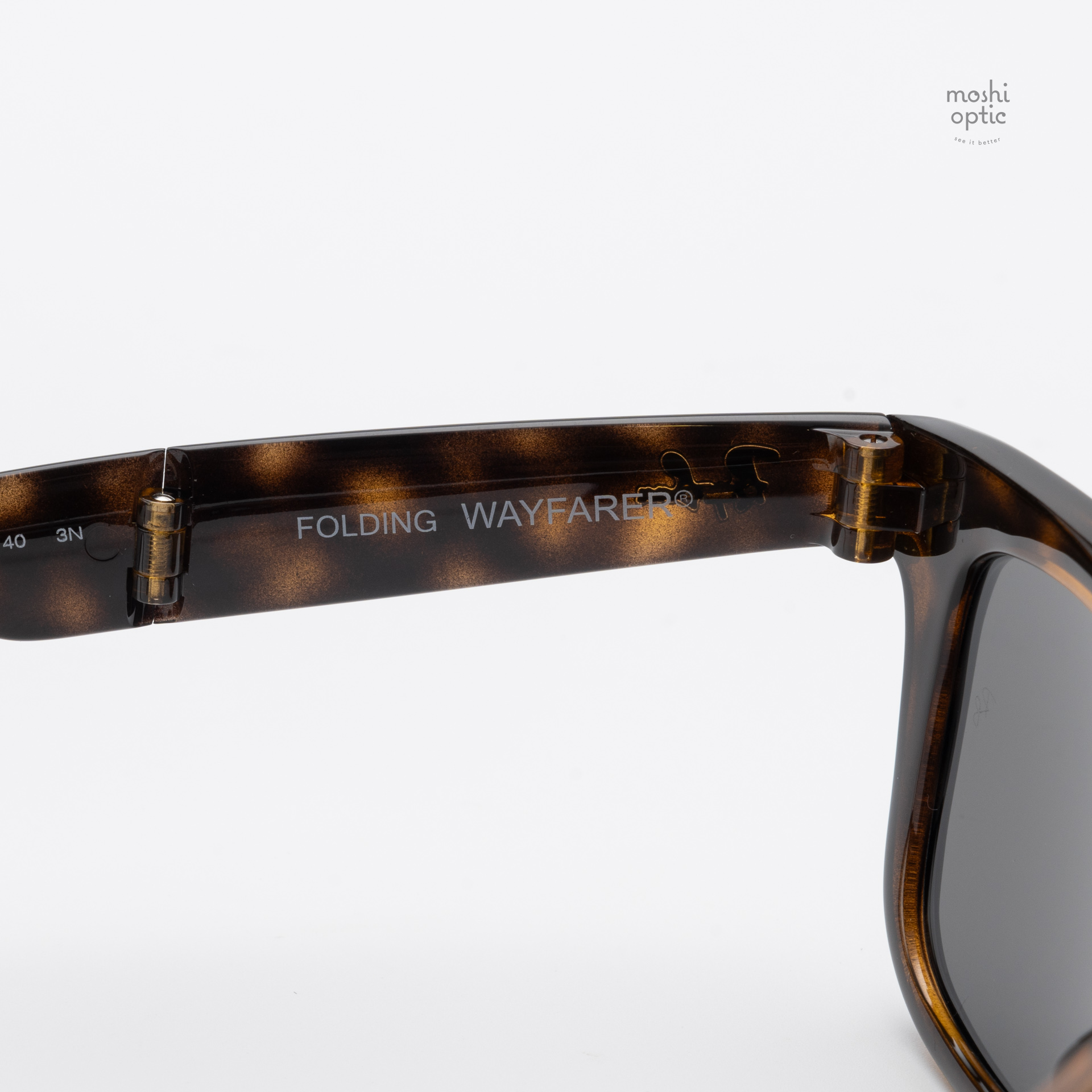 Ray Ban Folding Wayfarer RB4105 710/B1