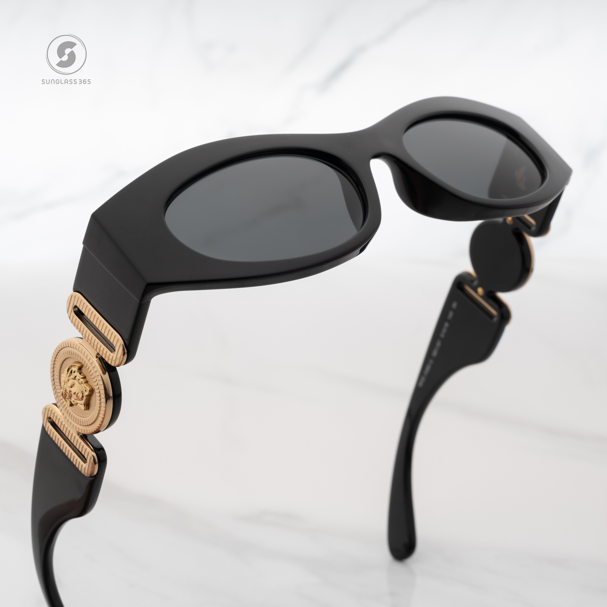 แว่นกันแดด Versace VE4480U GB1/87