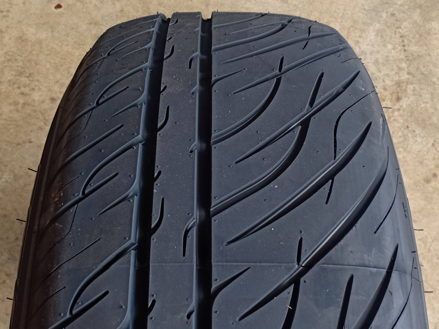 RAIDEN 265/60R18 WOLVERINE XXX 110H MADE IN CHINA