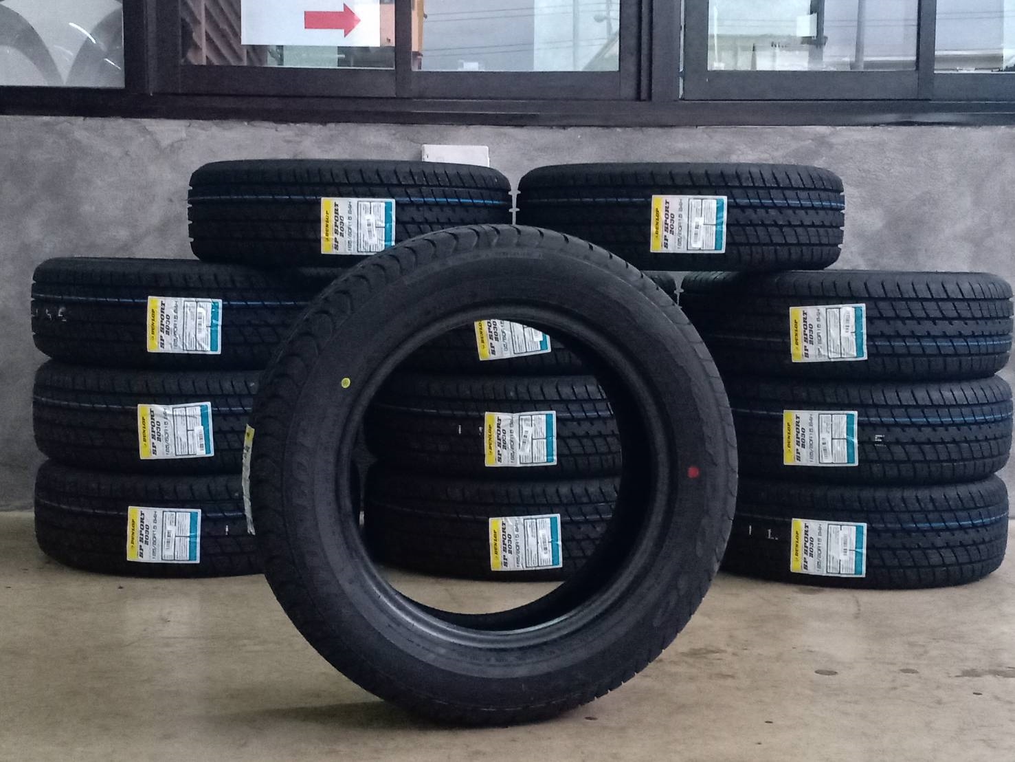 DUNLOP SP2030 185/60-15 ปี19 ลดราคา