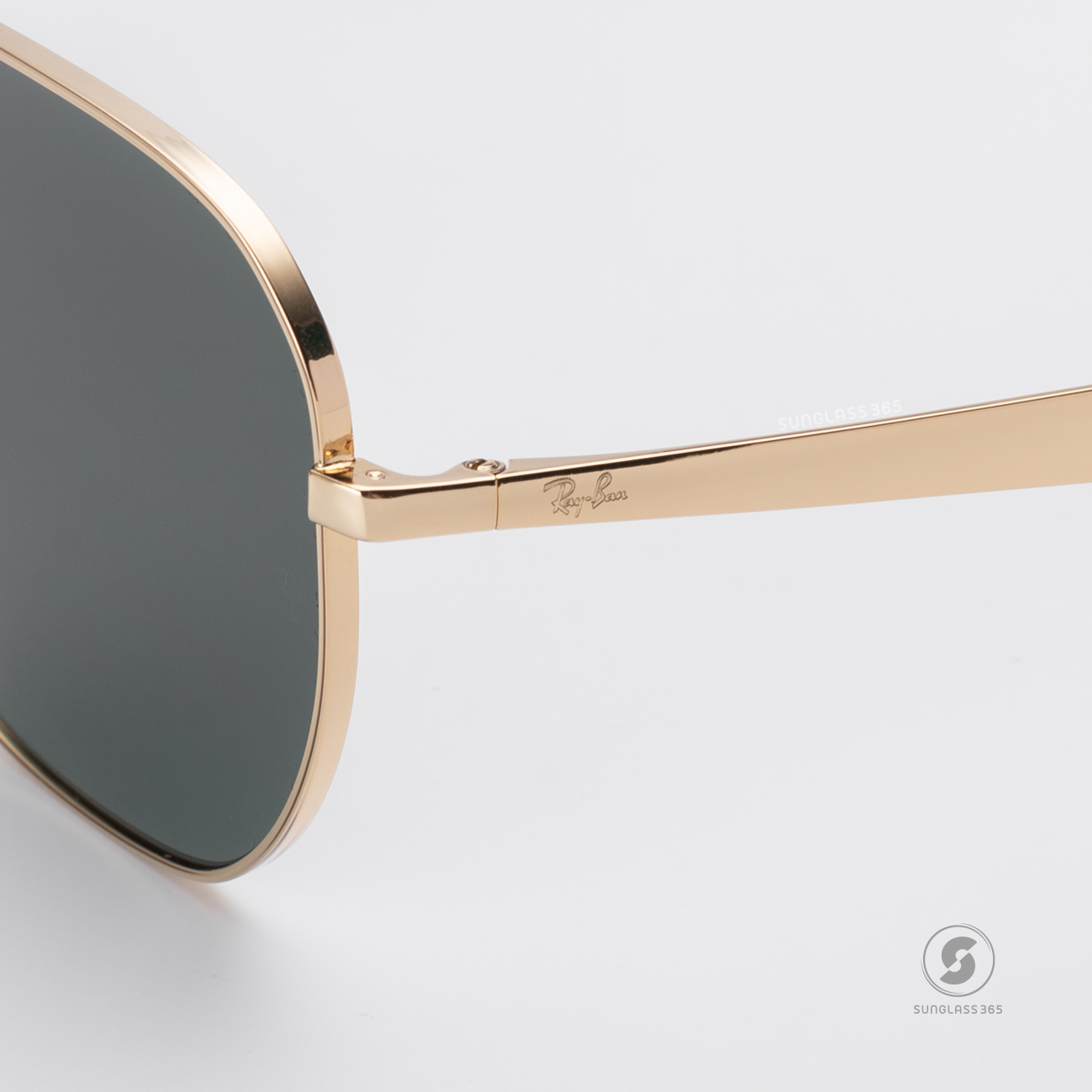 RayBan RB3724D 001/71 Gold