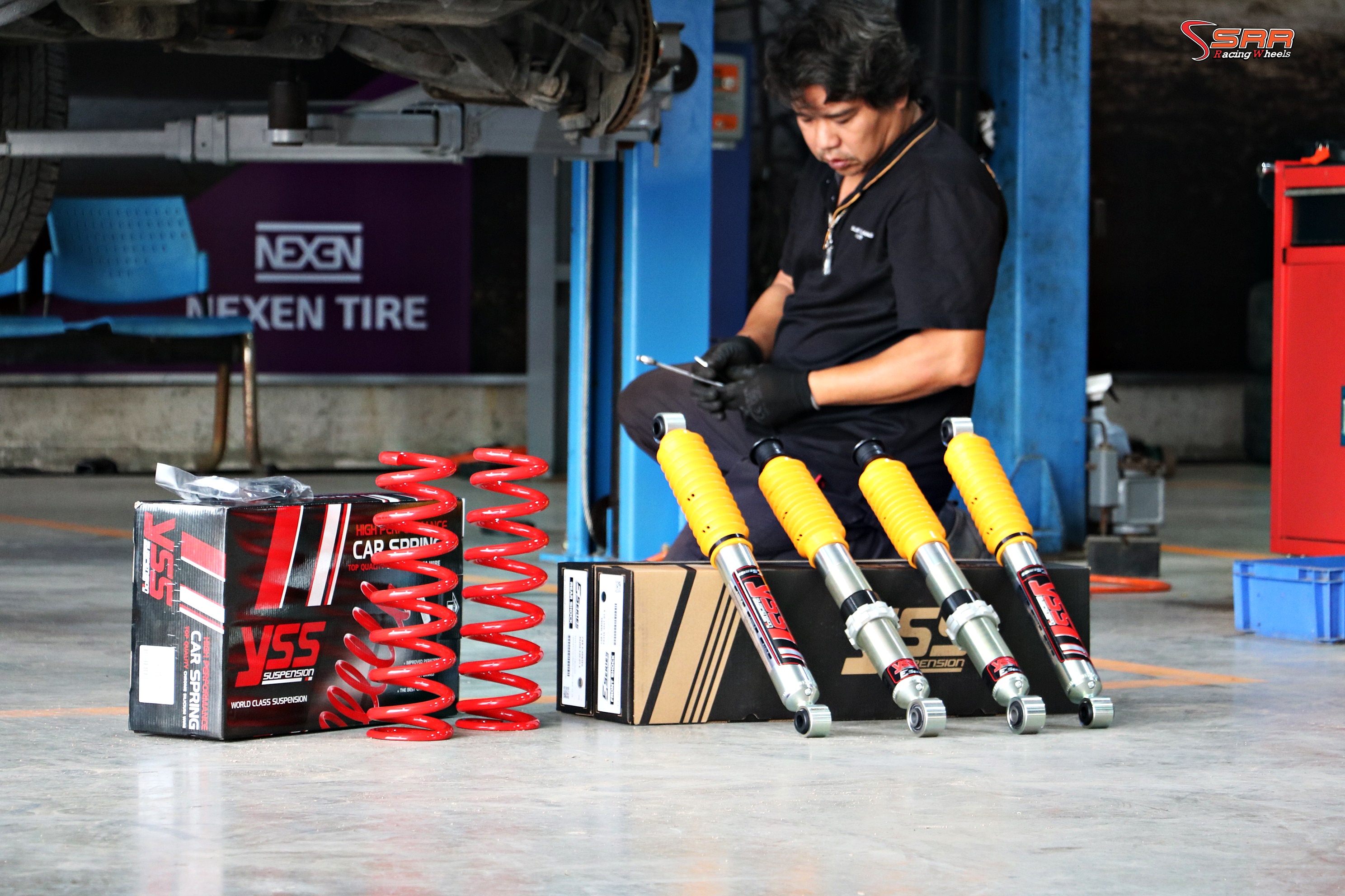 โช้ค Yss E series ผ่อน0% ได้ 6-10 เดือน ที่ทรัพย์รุ่งเรืองยางยนต์ สาขาสำนักงานใหญ่ ที่เดียว