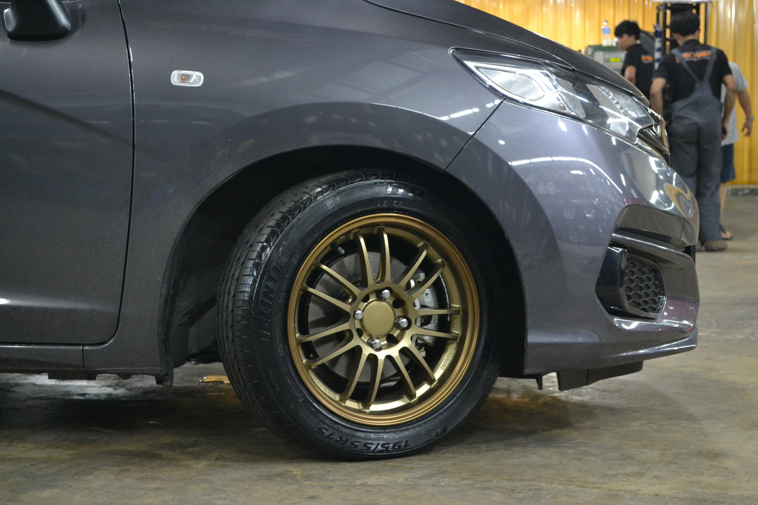 ล้อ RE30ขอบ15 ใส่ JAZZ ป้ายแดง