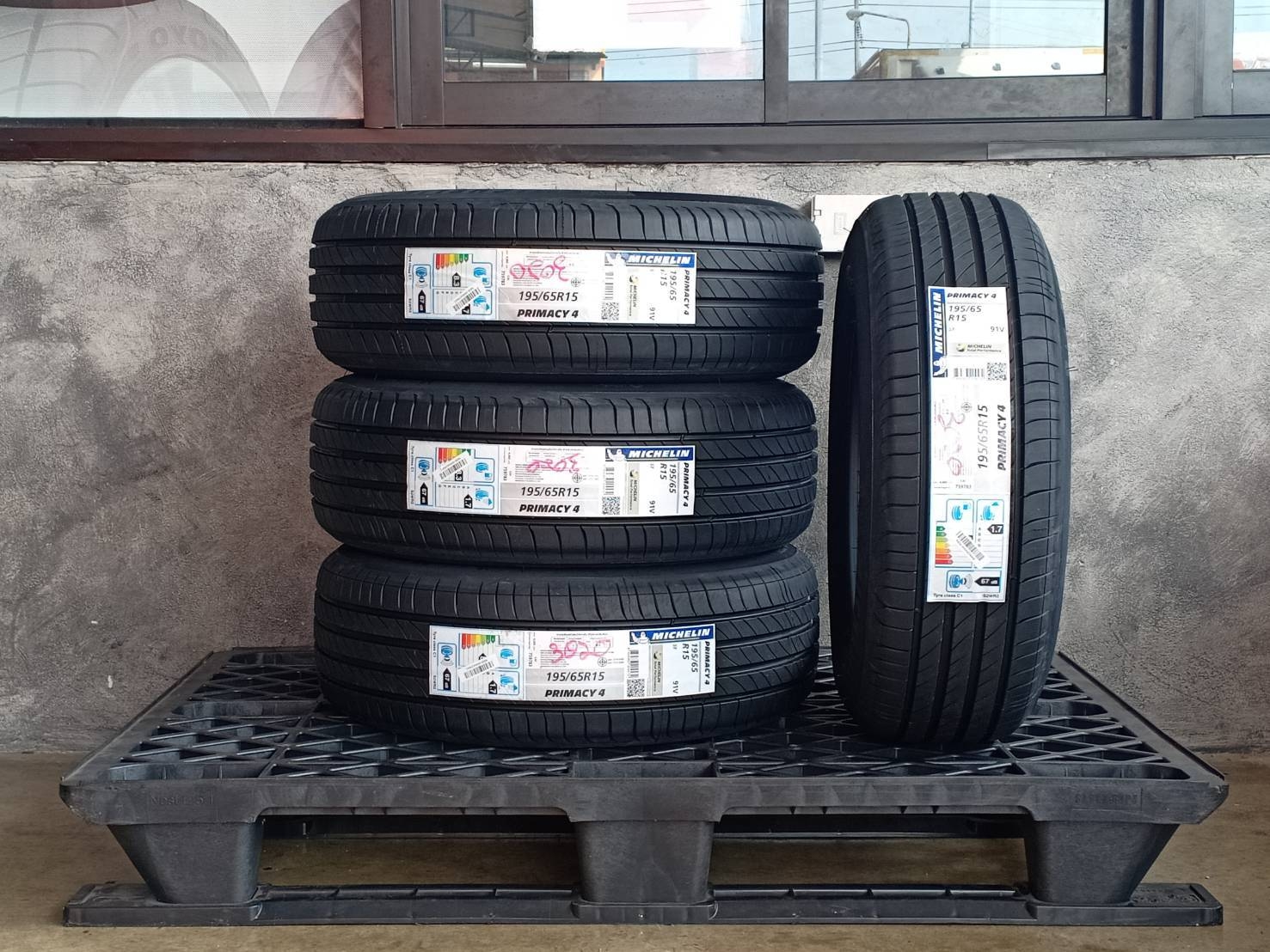 MICHELIN 195/65R15 PRIMACY 4ST 91V MADE IN THAILAND