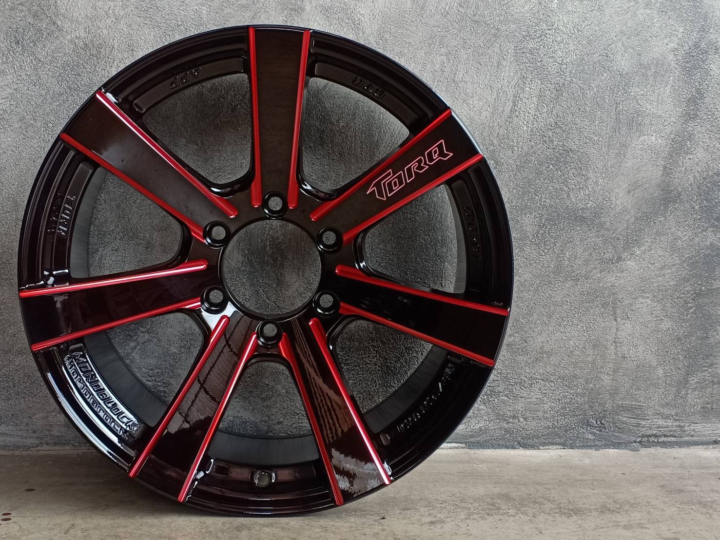 GTR 18X9.5 6X139.7 25 106.1 BKR