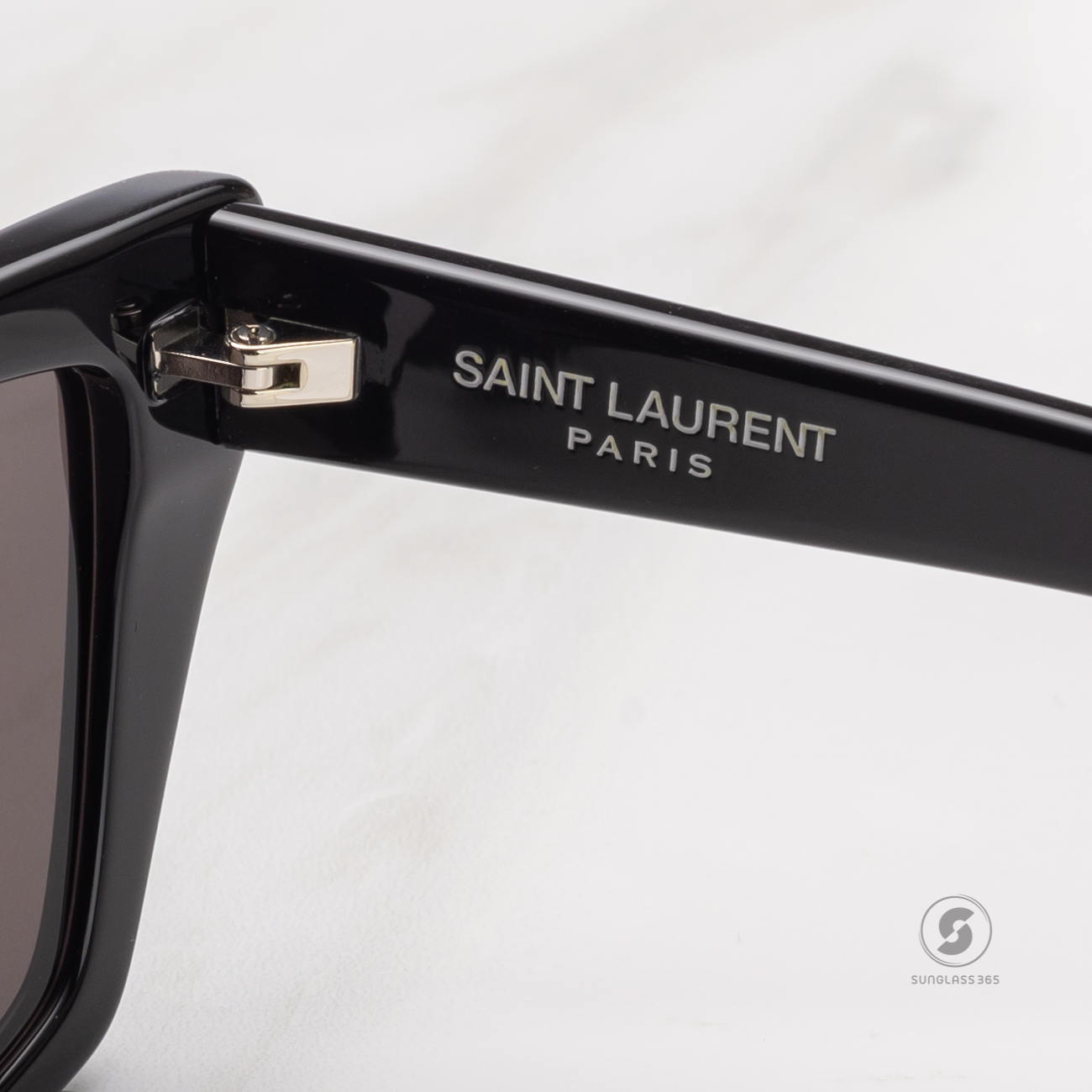 แว่นกันแดด YVES SAINT LAURENT MICA SL276 001