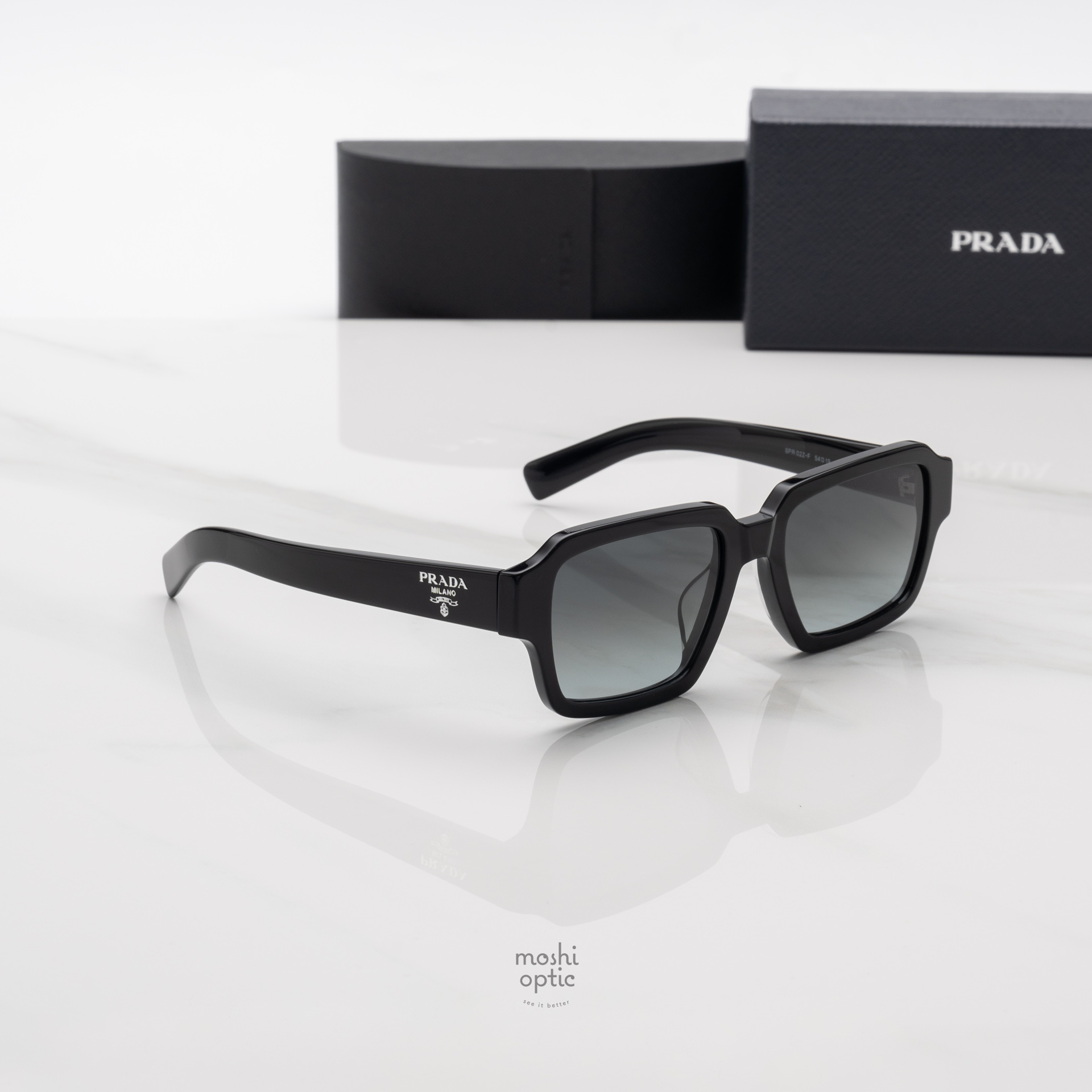 แว่นกันแดด PRADA PR02ZSF AB06T