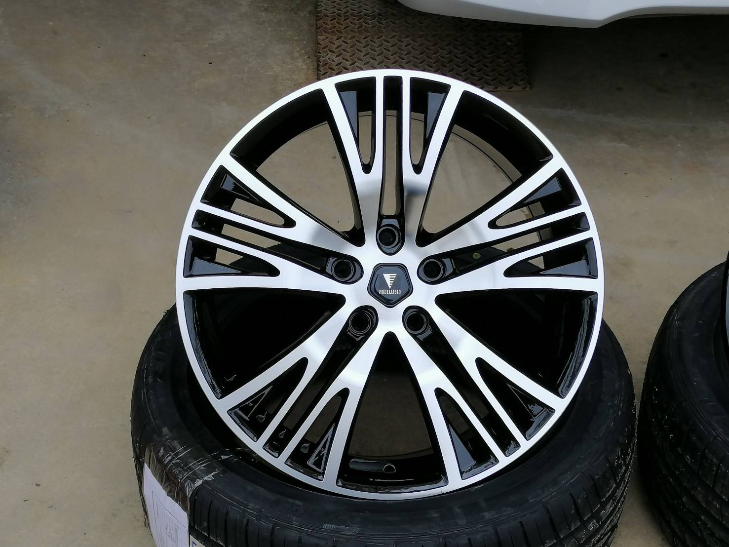 TOYOTA ESTIMA ใส่ล้อ MODELISTA ขอบ18 ราคาพิเศษ