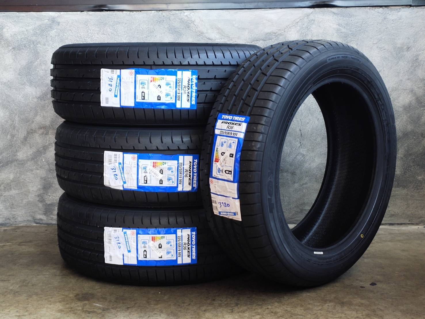 TOYO 225/55R19 99V R36 ใส่ MAZDA CX5