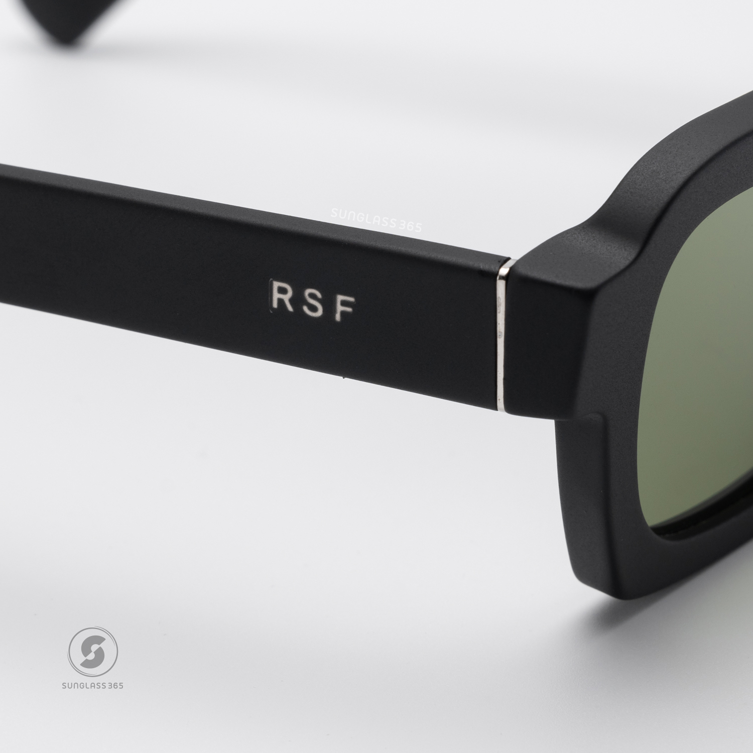 แว่นกันแดด SUPER SP HIW Caro Black Matte