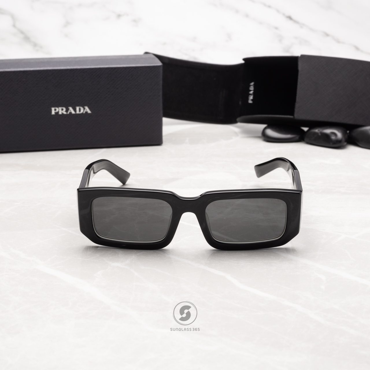 PRADA PR06YSF 09Q5S0 Black / White