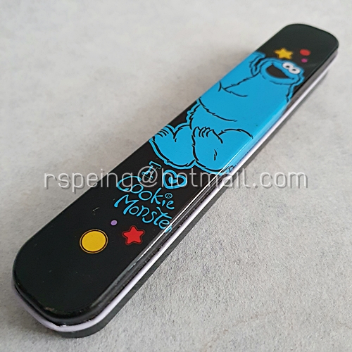 กล่องยาวลาย Cookie Monster