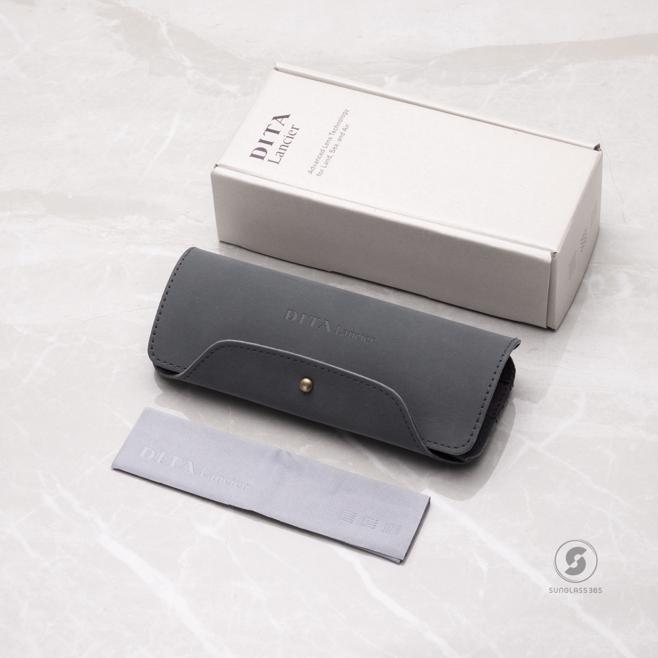แว่นสายตา DITA LANCIER DLX112 A 03 with Blue Control Lens