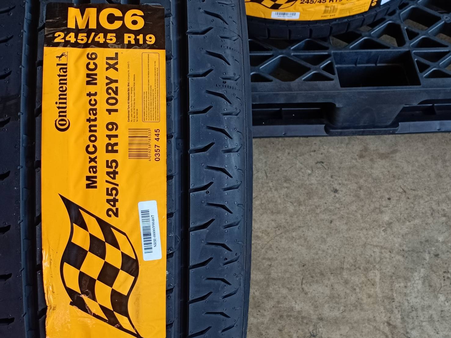 CONTINENTAL CONTACT MC6 245/45R19 ปี19