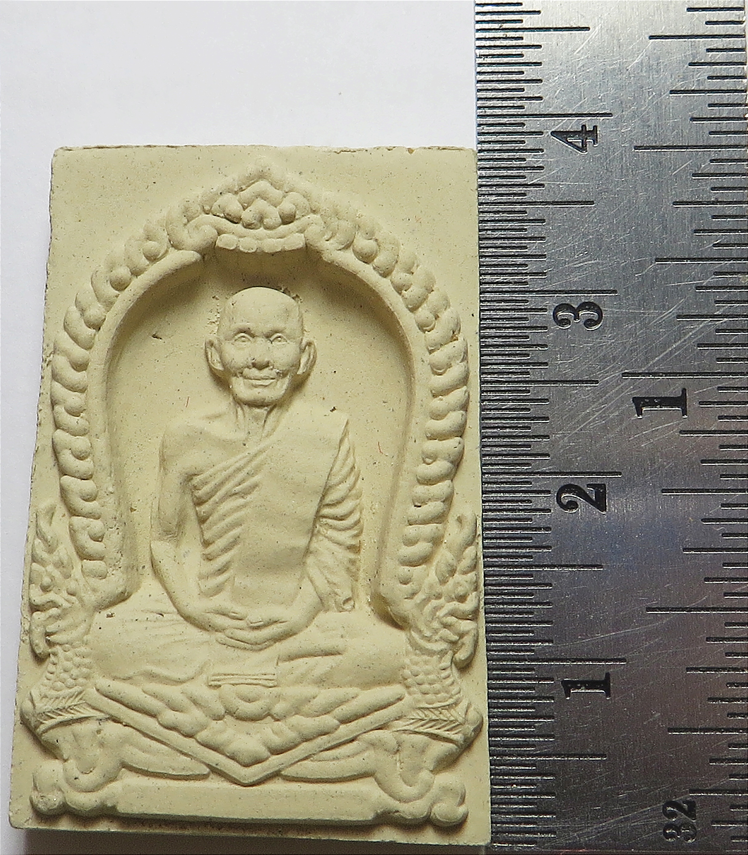 692 พระสมเด็จ 2 องค์ ผงขาว + ผงเขียว เจ้าคุณนรรัตนราชมานิต (ธัมมวิตักโกภิกขุ) วัดเทพศิรินทร์ จังหวัดกรุงเทพ ที่ระลึก ครบรอบ 119 ปี โรงเรียนเทพศิรินทร์ พ.ศ.2547 (รับประกันพระแท้ + ส่งฟรี ทั่วประเทศ)