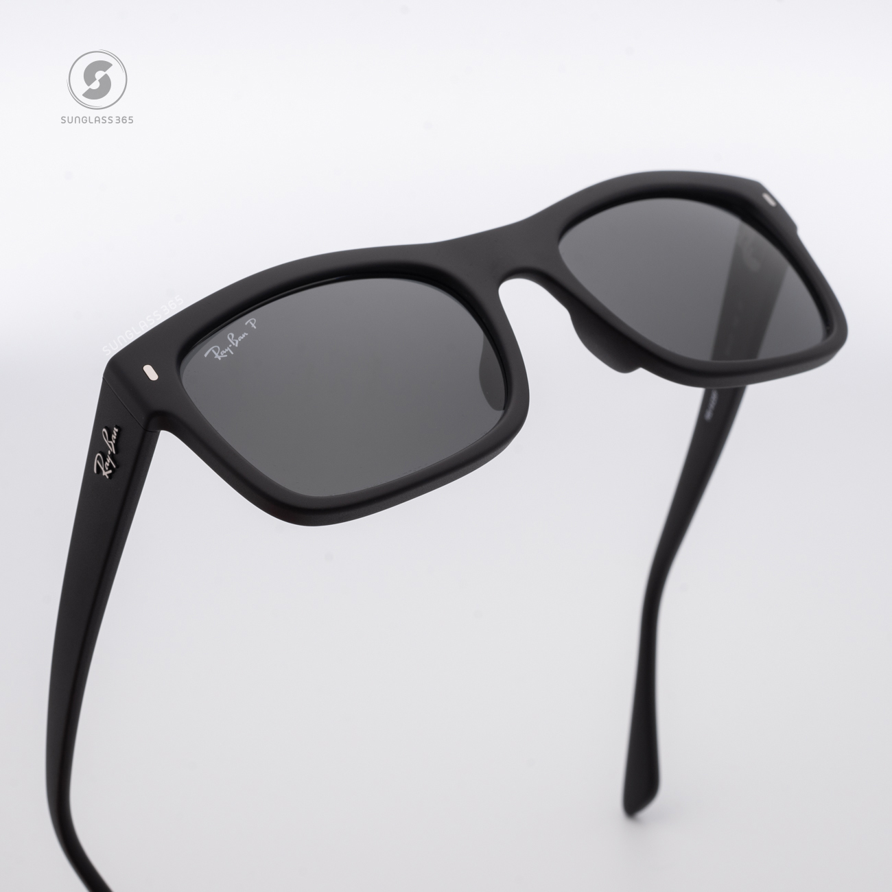 Ray-Ban RB4428F 601S48 Black Polarized