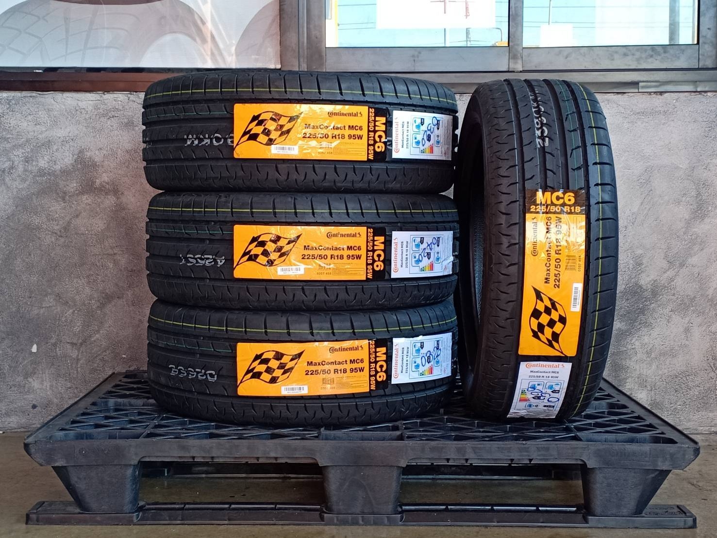 CONTINENTAL 225/50R18 CONTACT MC6 ราคาพิเศษ