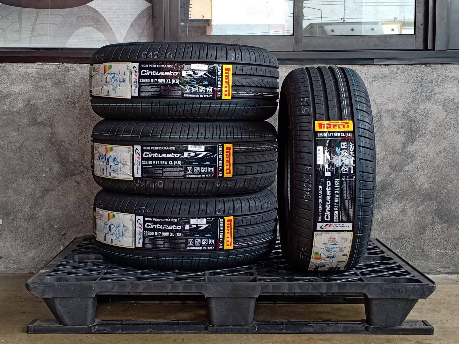 PIRELLI CINTURATO P7 (KS) 225/50R17 ปี20