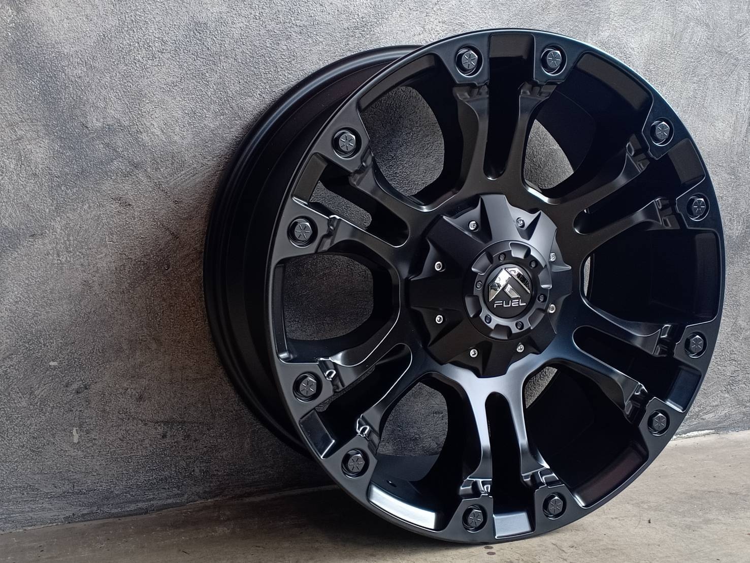 FUEL-VAPOR 20X9 6X135/6X139.7 +20 106.1 MATTE BLACK