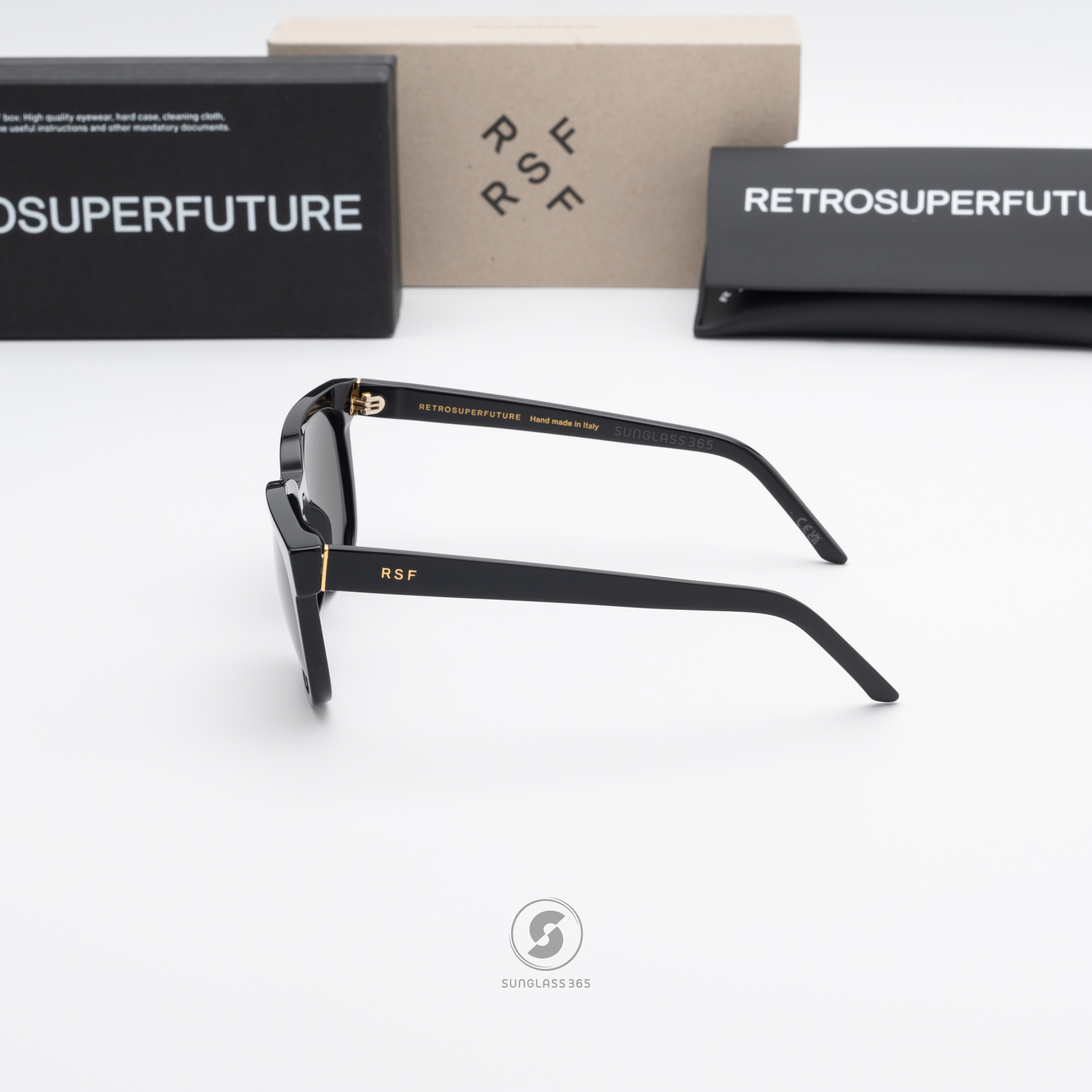 แว่นกันแดด SUPER SP F52 POOCH Black