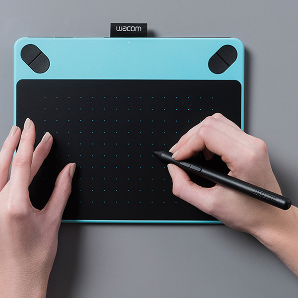 Intuos Comic Mint Blue