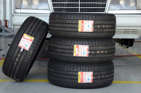 DUNLOP LM705 215/45-17 นุ่ม เงียบ ราคาพิเศษ