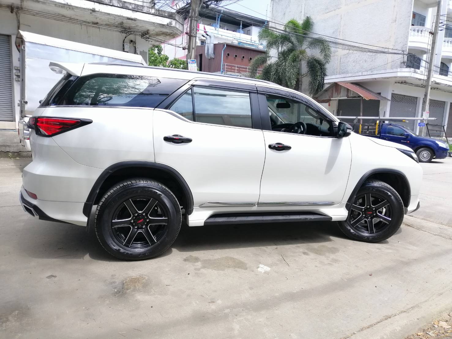 ล้อแท้ TRD SU1 ขอบ18 ลดราคา