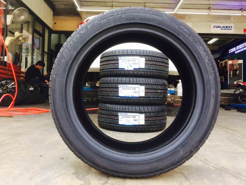TOYO PROXES C1S 215/45-17 ลดราคา 25%