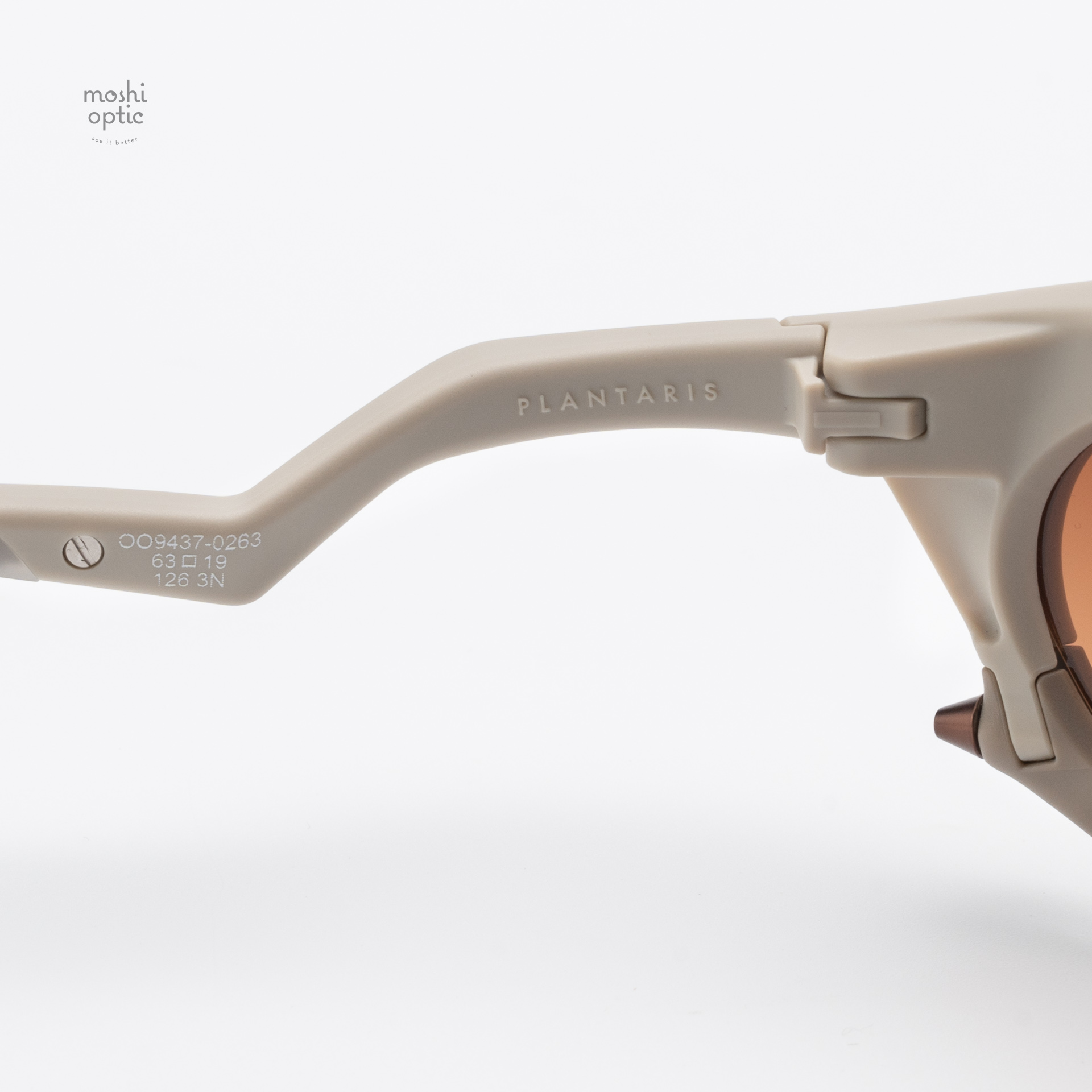 OAKLEY Plantaris OO9437-02 Matte Sand Prizm Brown Gradient