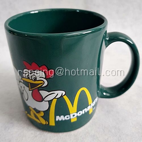 ถ้วย mug Mcdonald สีเขียวหัวเป็ด พร้อมกล่อง