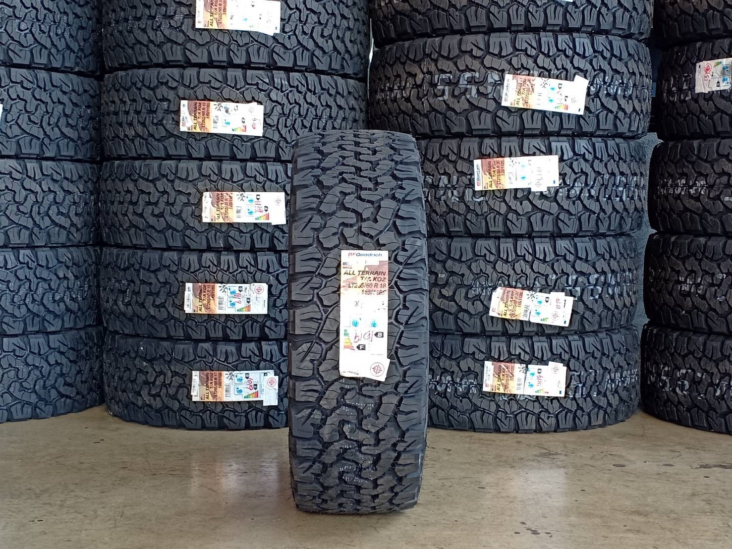 ยางใหม่ BF GOOFRICH KO2 265/60-18 ปี19 ซื้อครบ4เส้น รับส่วนลด 1000 บาท